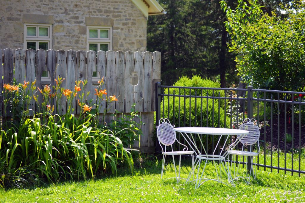 espace jardin d'un hôtel pour séminaire