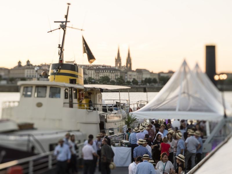 soirée d'entreprise sur un bateau